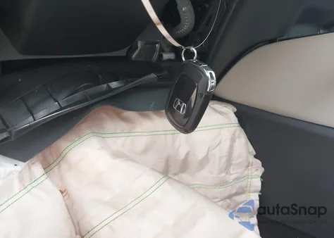 2025 Honda Hr-V Lx z USA, uszkodzony, nr VIN 3CZRZ1H33SM701160